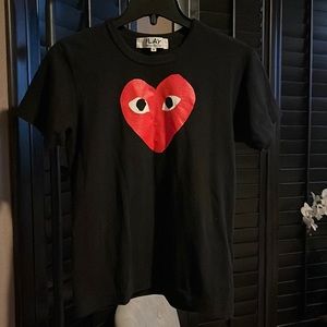 Women comme des garcons tshirt size M but fits like a XS